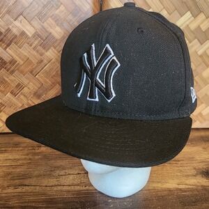 New Era 59Fifty Baseball Cap Black New York‎ Yankees 100% Wool Fitted Hat 7 1/2